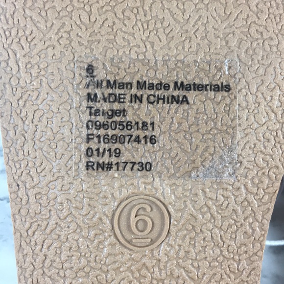 Universal Thread Brown Strappy Boho Thong Sandal - Picture 5 of 6